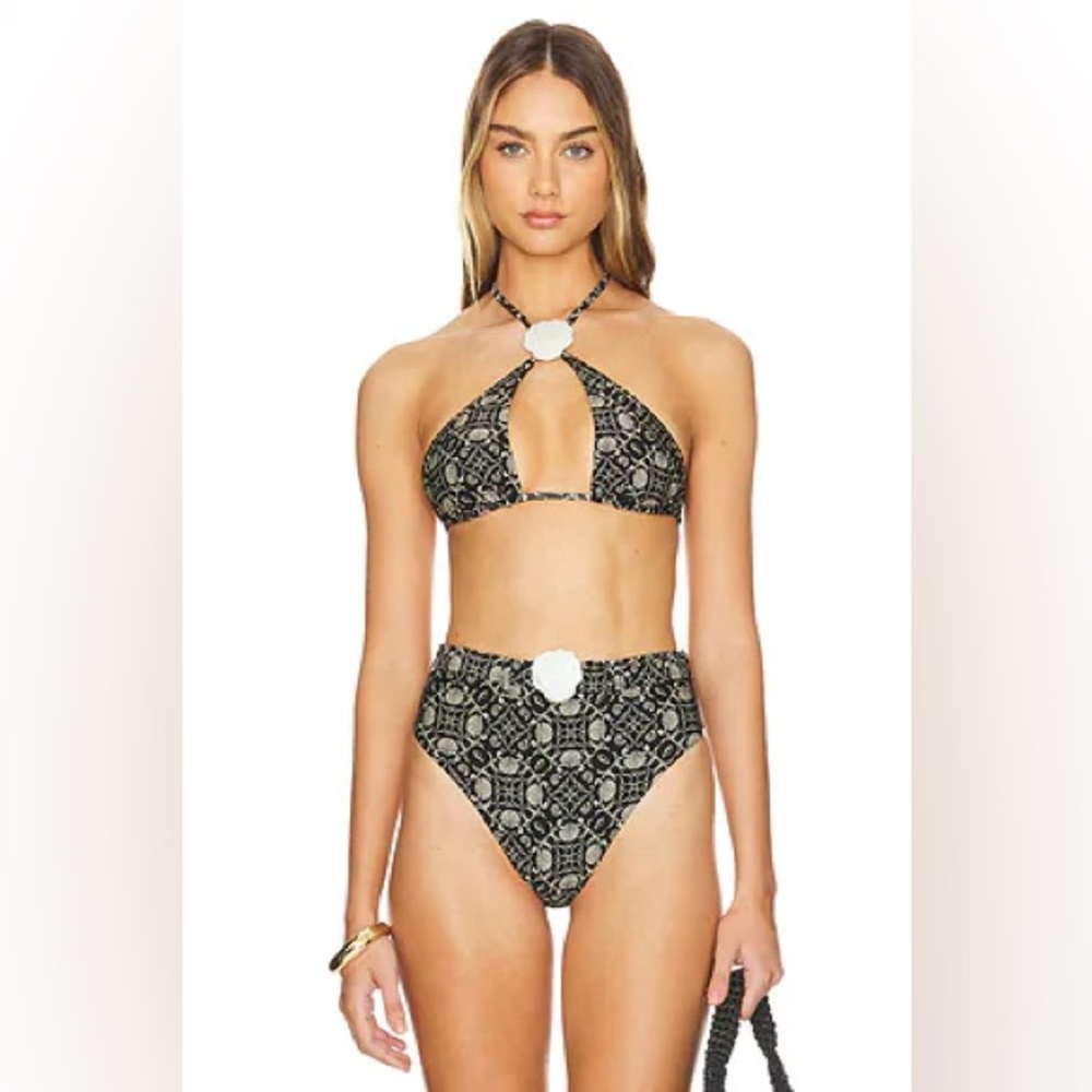 WeWoreWhat Shell Bikini featuring a cross-front halter design.